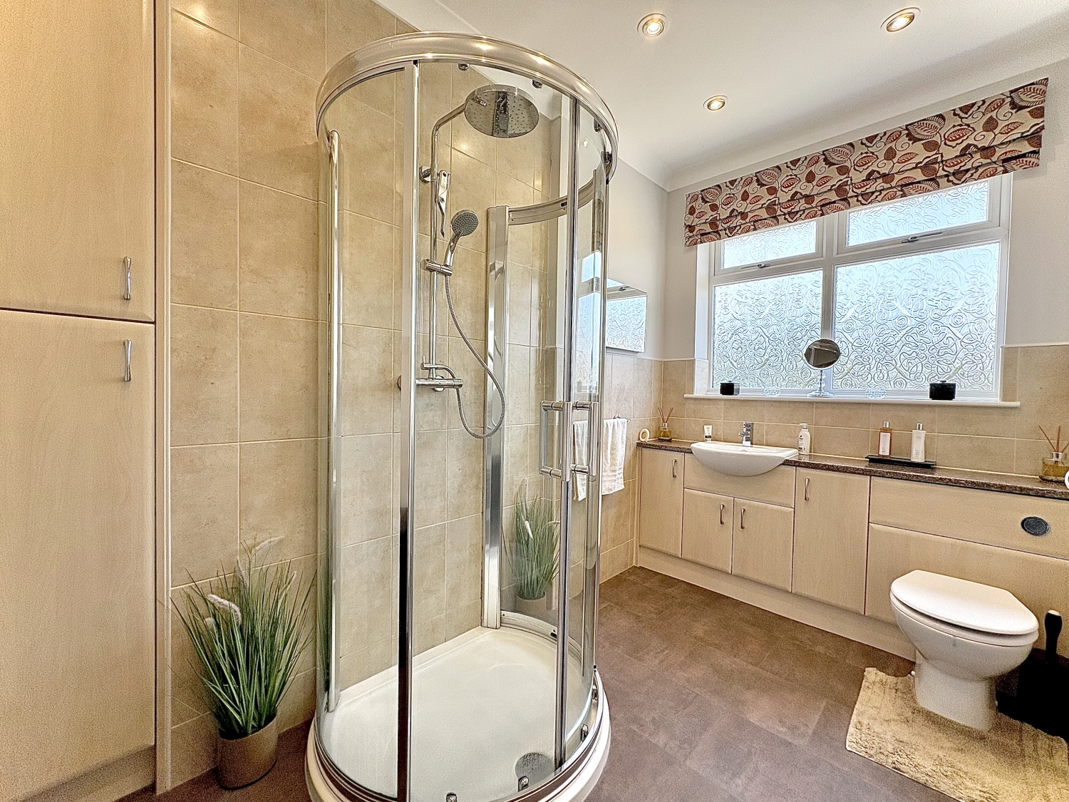 The Straits, LOWER GORNAL, DY3 3BH