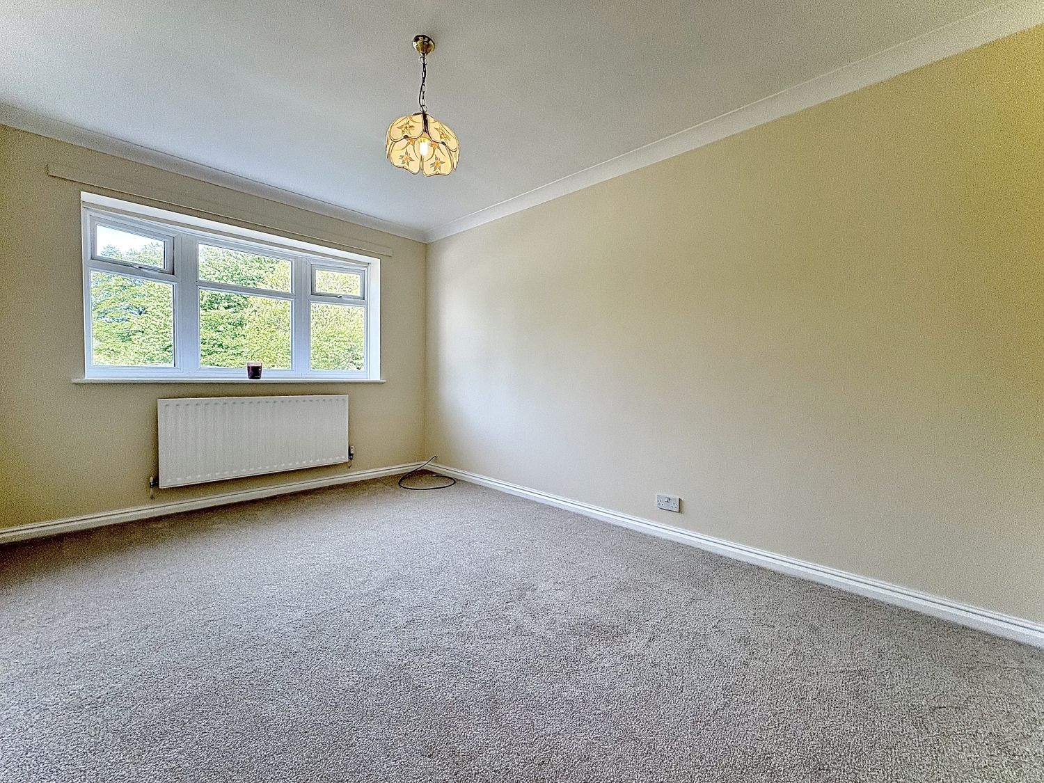 Rodway Close, Wolverhampton, Near Ettingshall Park, WV4 6AX