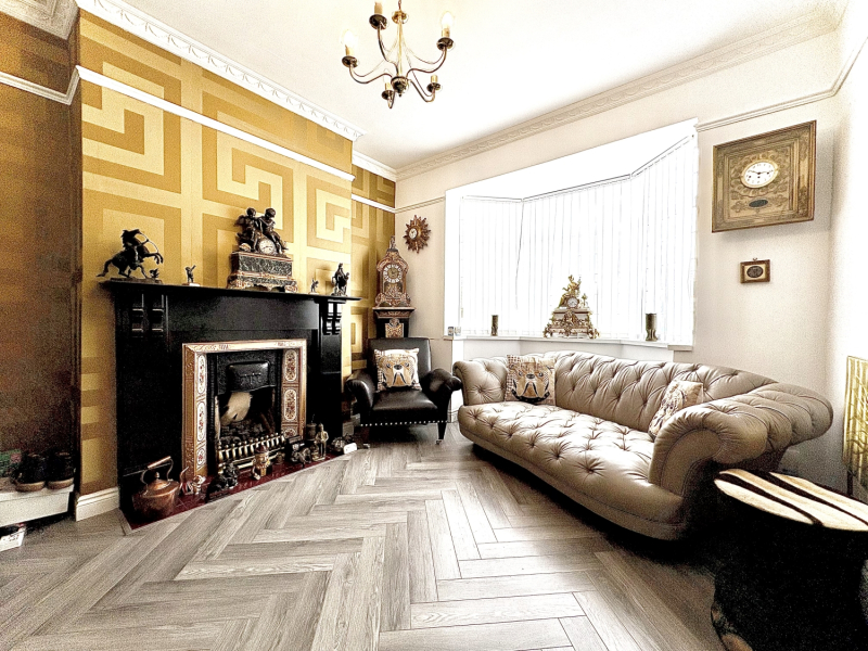 Ivyhouse Lane, COSELEY, WV14