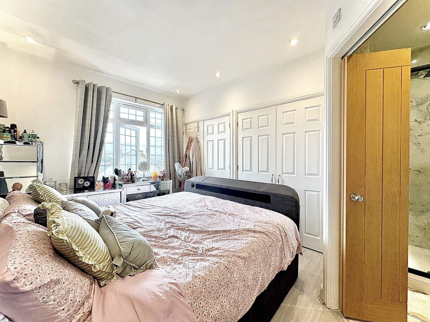 Ivyhouse Lane, COSELEY, WV14