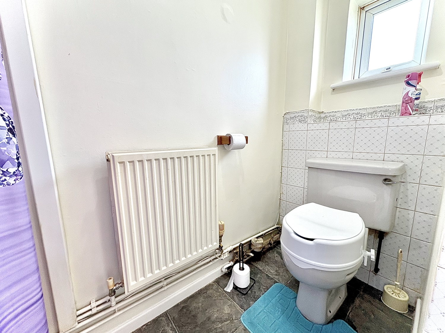 Sutton Court, Ettingshall Park, WV4