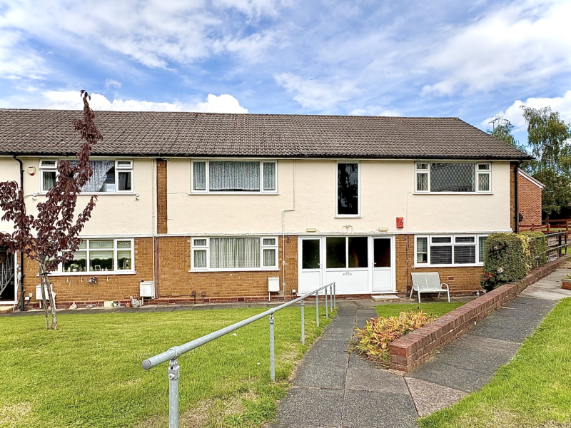 Sutton Court, Ettingshall Park, WV4
