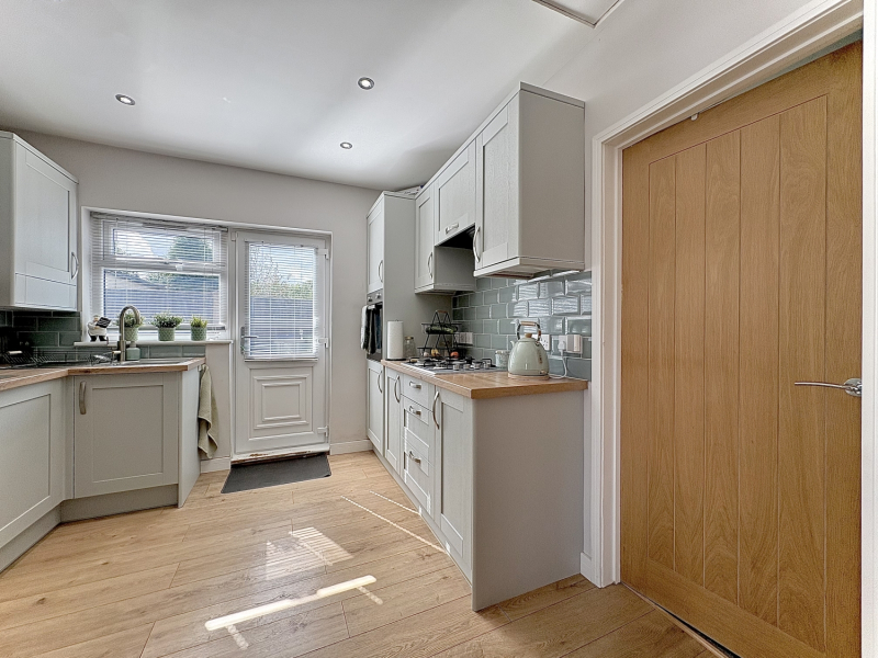 Moorcroft, Bilston, WV14