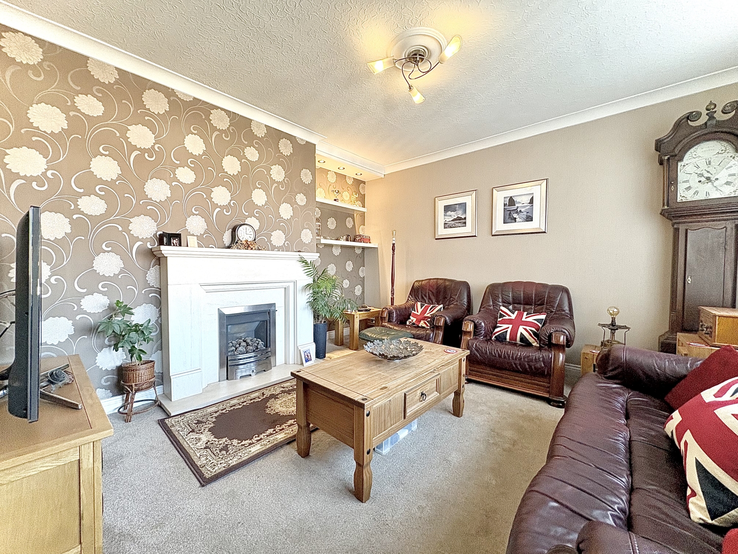 Blackthorne Close, Old Park Farm Estate, DY1