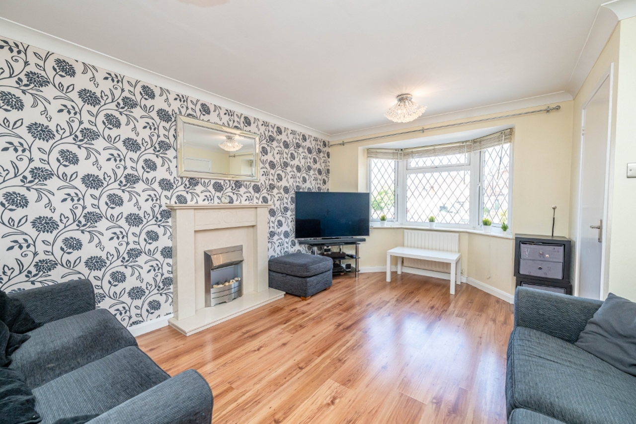 Cheswick Close, Willenhall, West Midlands, WV13