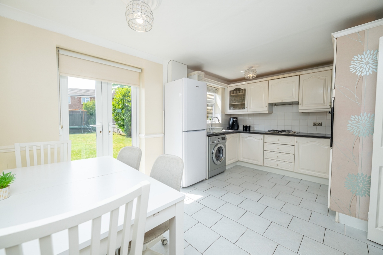 Cheswick Close, Willenhall, West Midlands, WV13