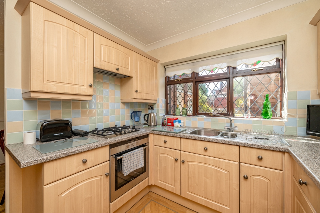 Raymond Gardens, Wolverhampton, West Midlands, WV11
