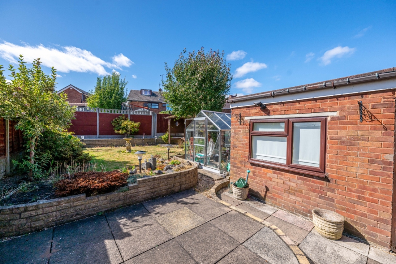 Raymond Gardens, Wolverhampton, West Midlands, WV11