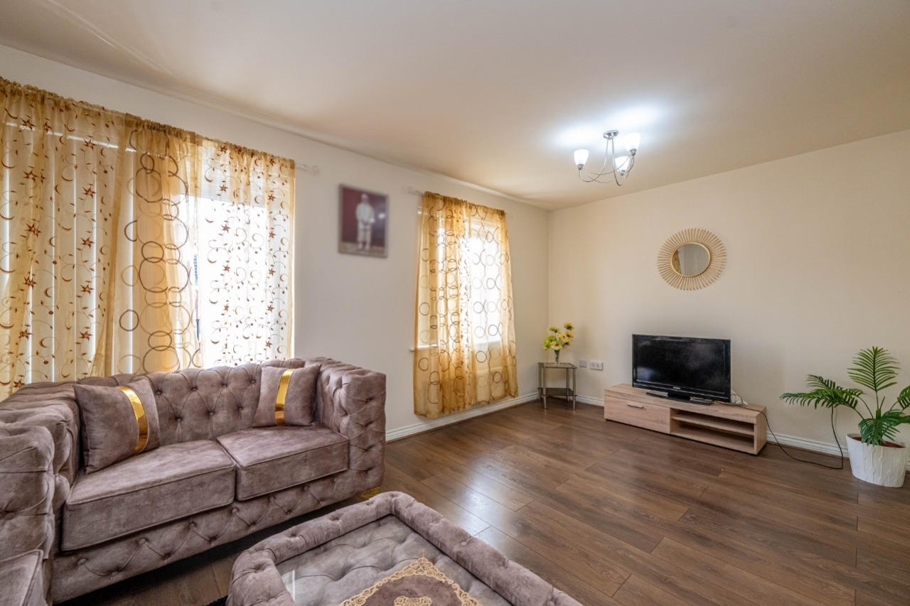 Willow Grove, Willenhall