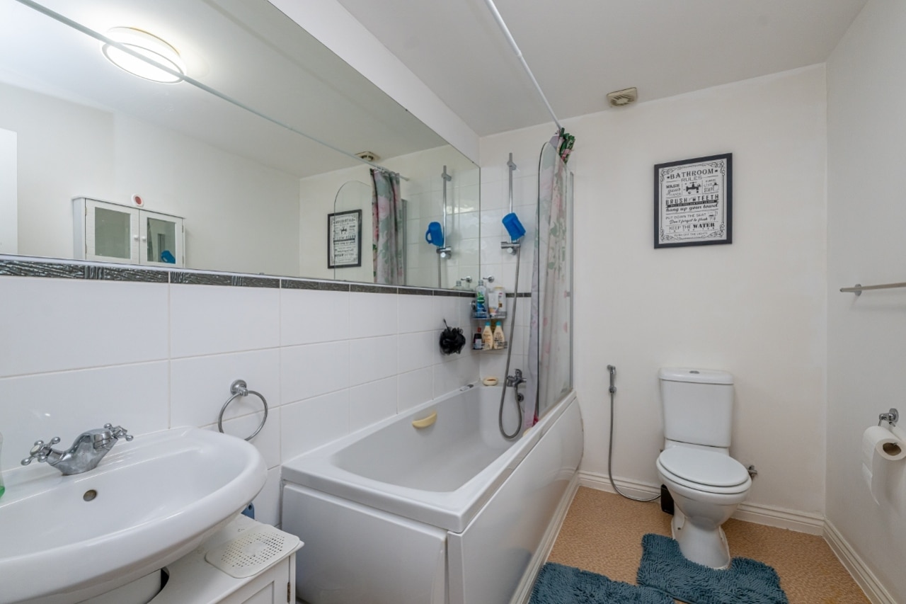 Willow Grove, Willenhall
