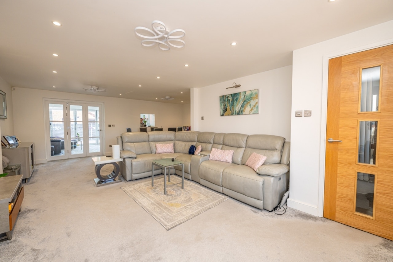 Lochalsh Grove, Willenhall, West Midlands, WV12