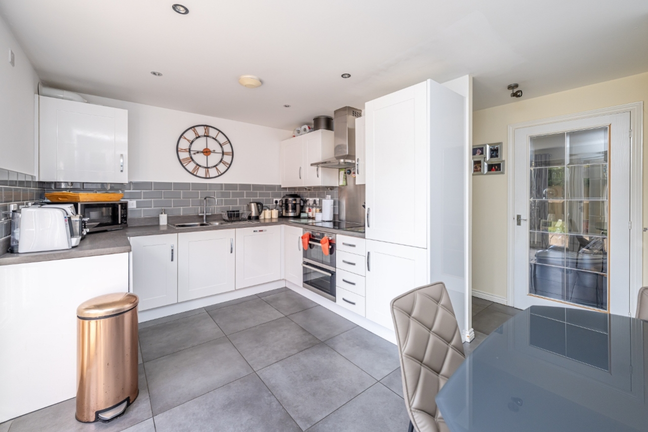 Lakelot Close, Willenhall, West Midlands, WV12