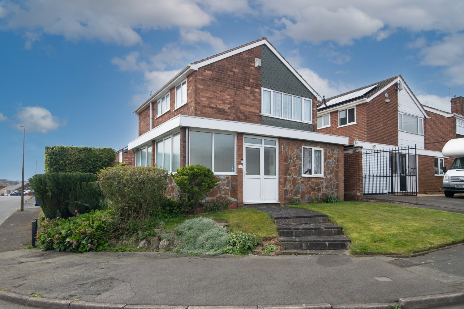 Lea Green Avenue, FOXYARDS, TIPTON, DY4 8AT