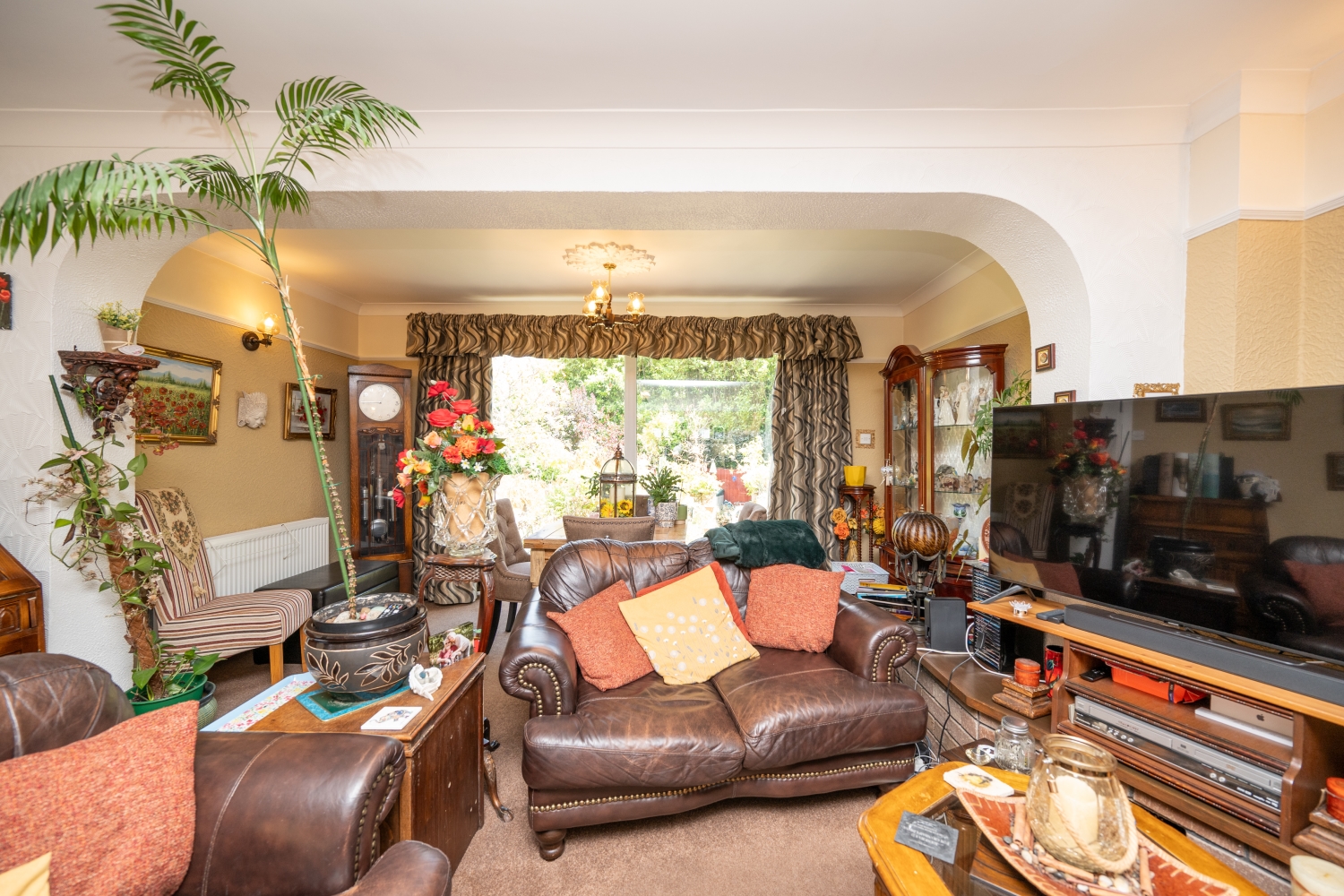 Mayhurst Close, TIPTON, DY4 0TS