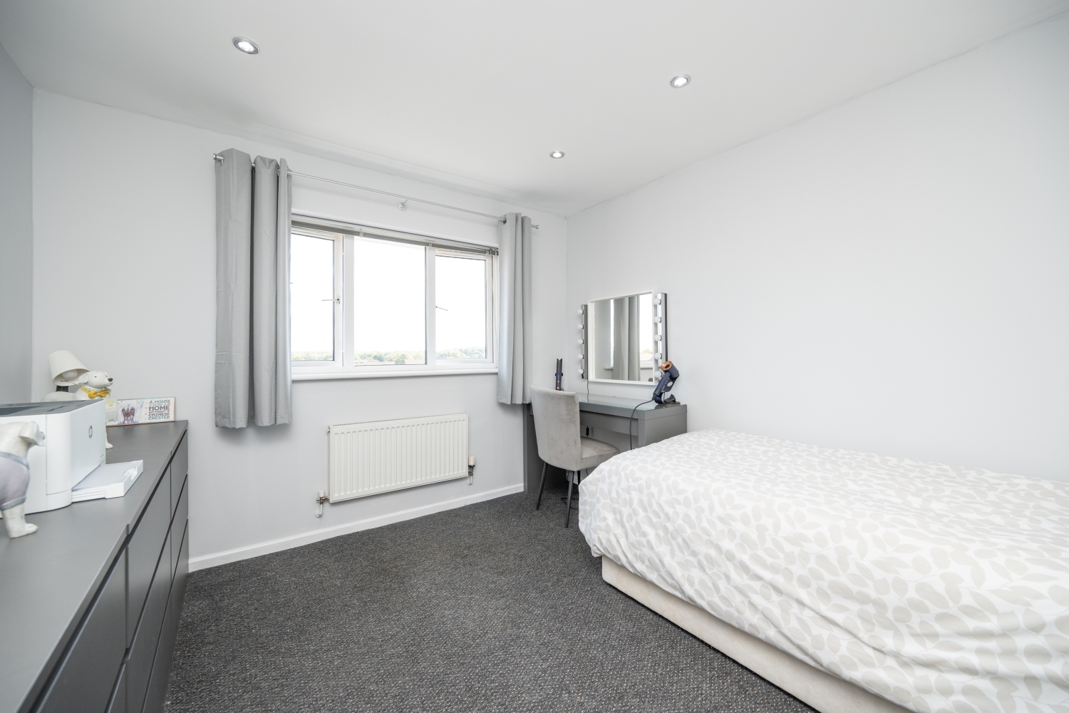 Middle Meadow, TIPTON, DY4