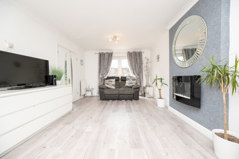 Narraway Grove, TIPTON, DY4 0QH