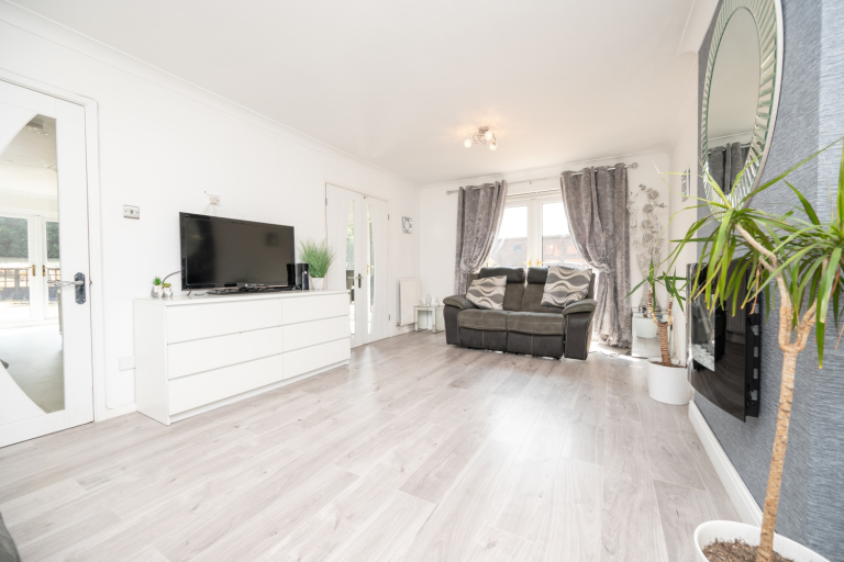 Narraway Grove, TIPTON, DY4 0QH