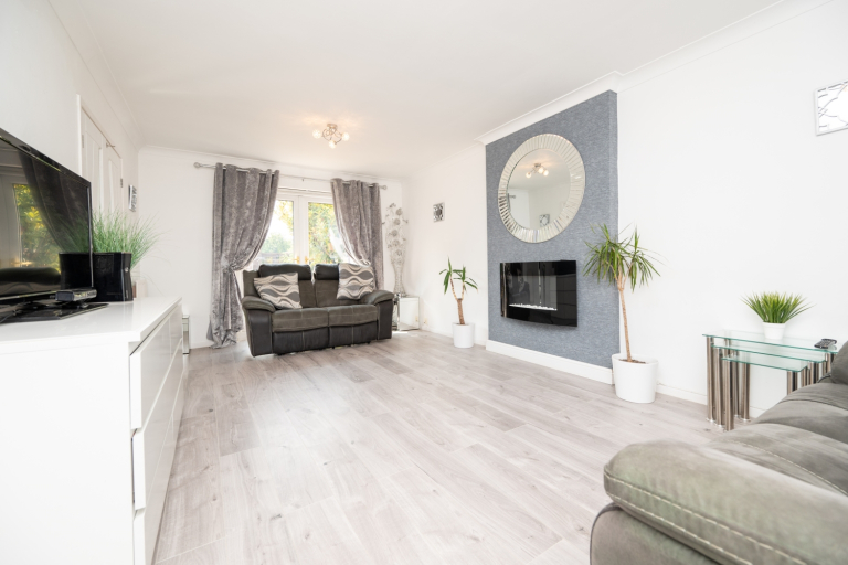 Narraway Grove, TIPTON, DY4 0QH