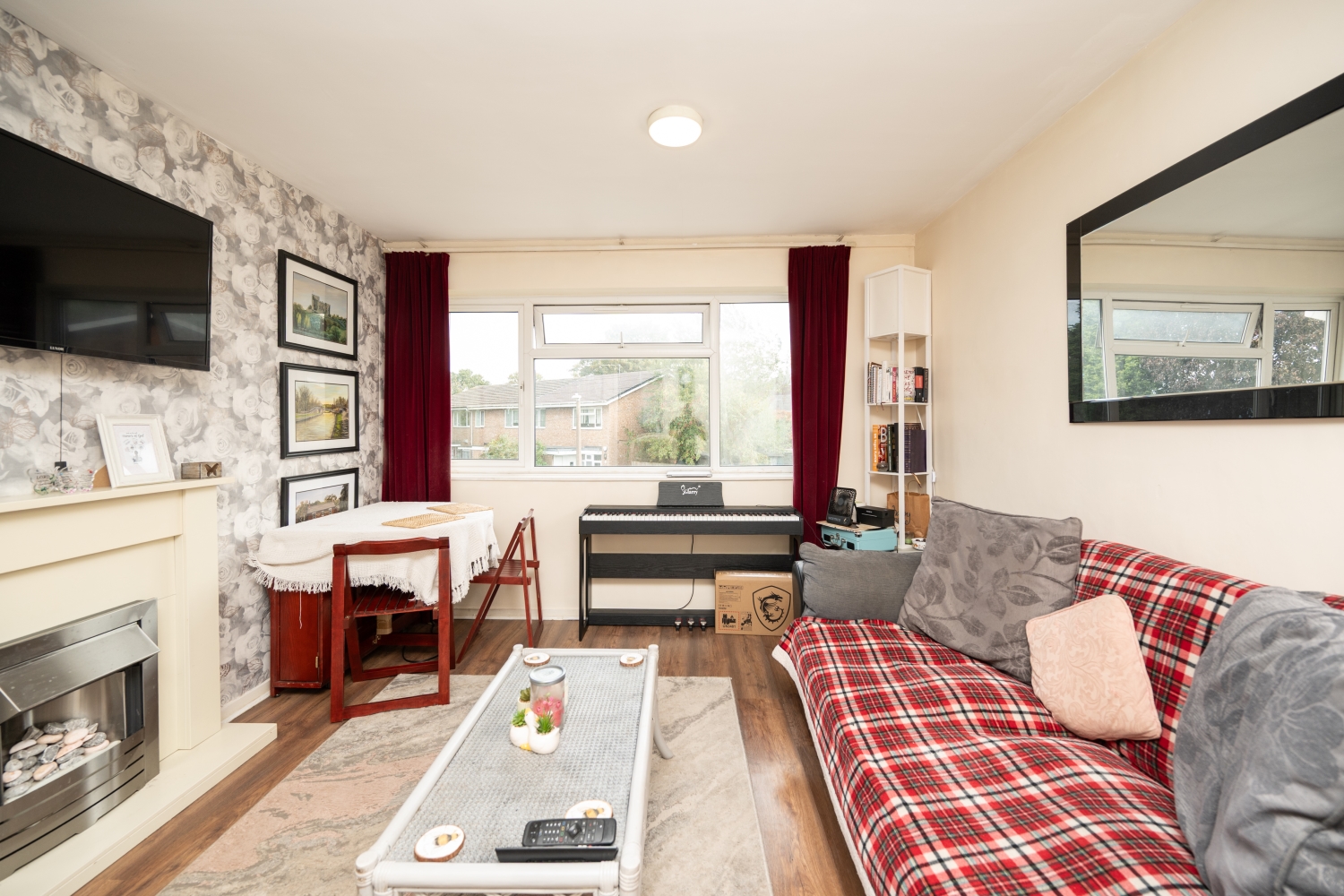 Oakthorpe Gardens, Tividale, Oldbury, B69