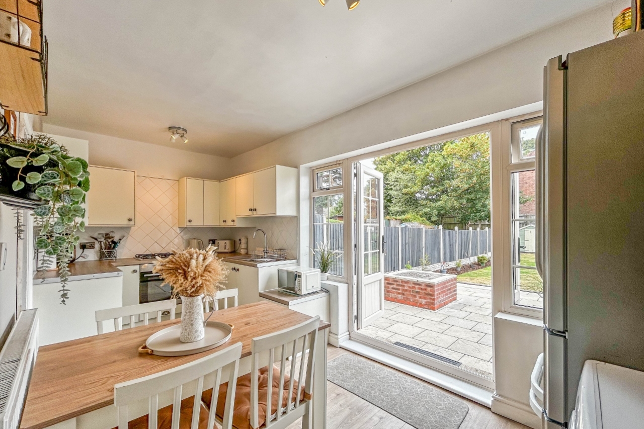 Noose Lane, Willenhall, WV13