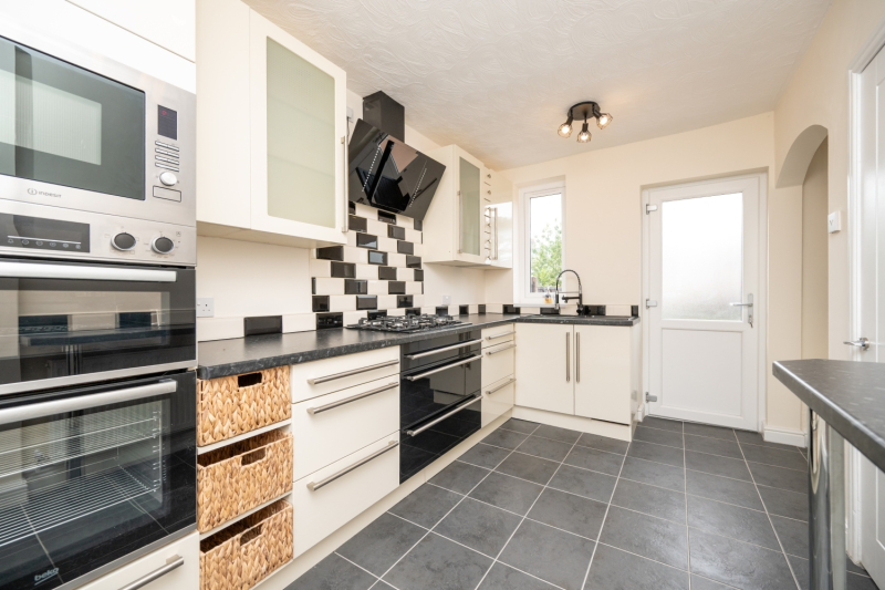 Sherwood Avenue, TIPTON, DY4 8LG