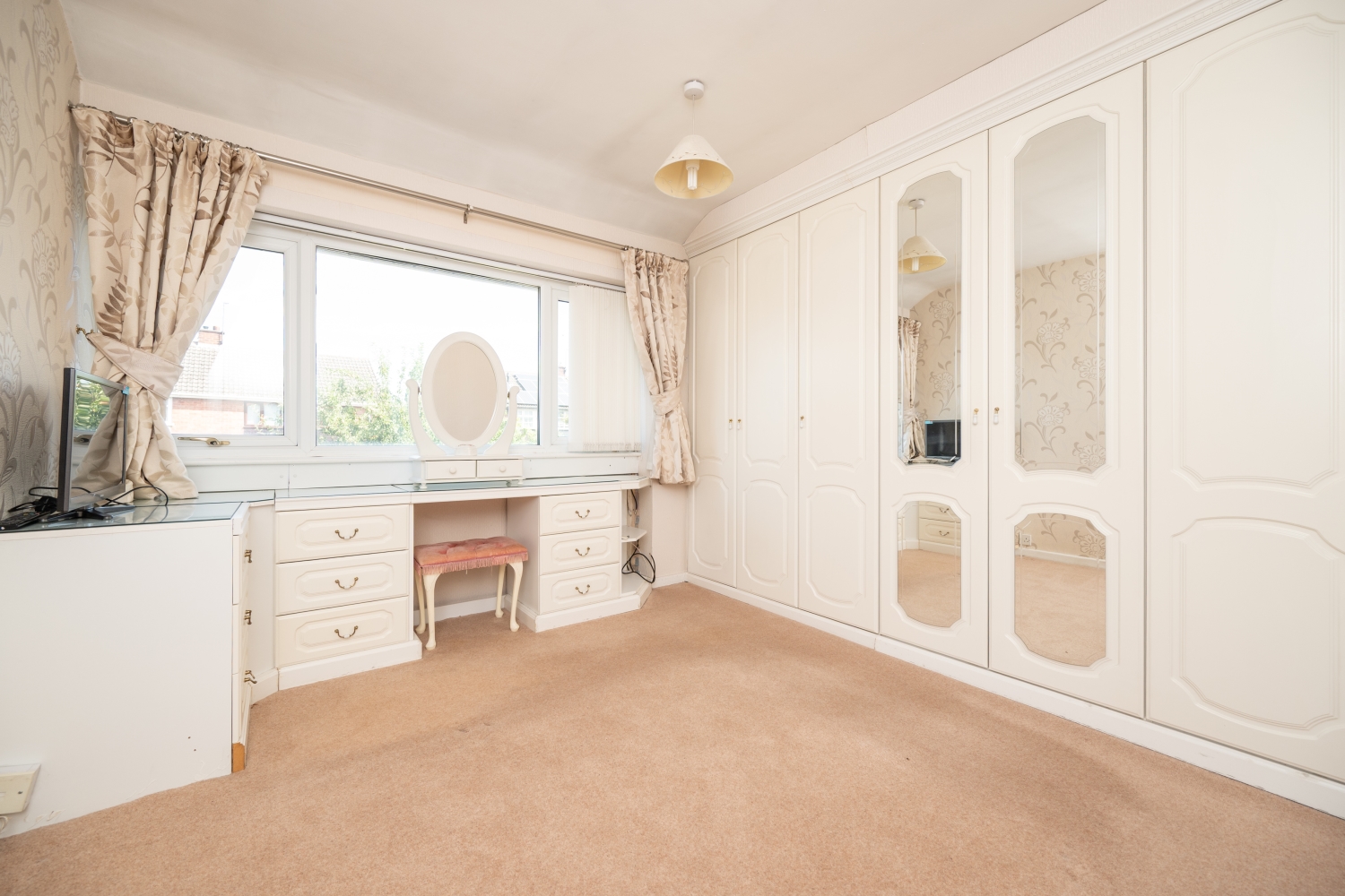 Wednesbury Oak Road, TIPTON, DY4 0BD