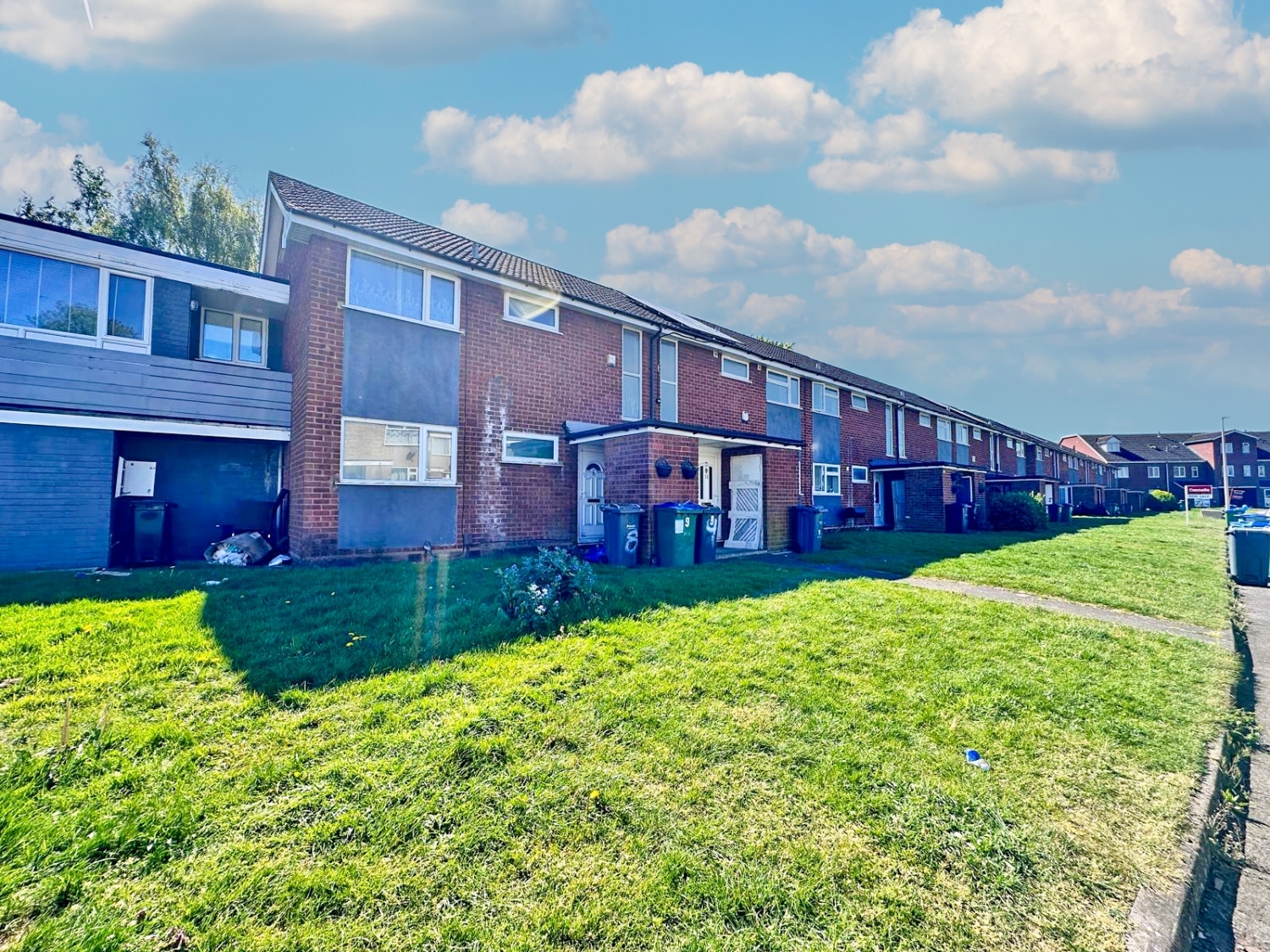 Tudor Court, TIPTON, DY4 8UU