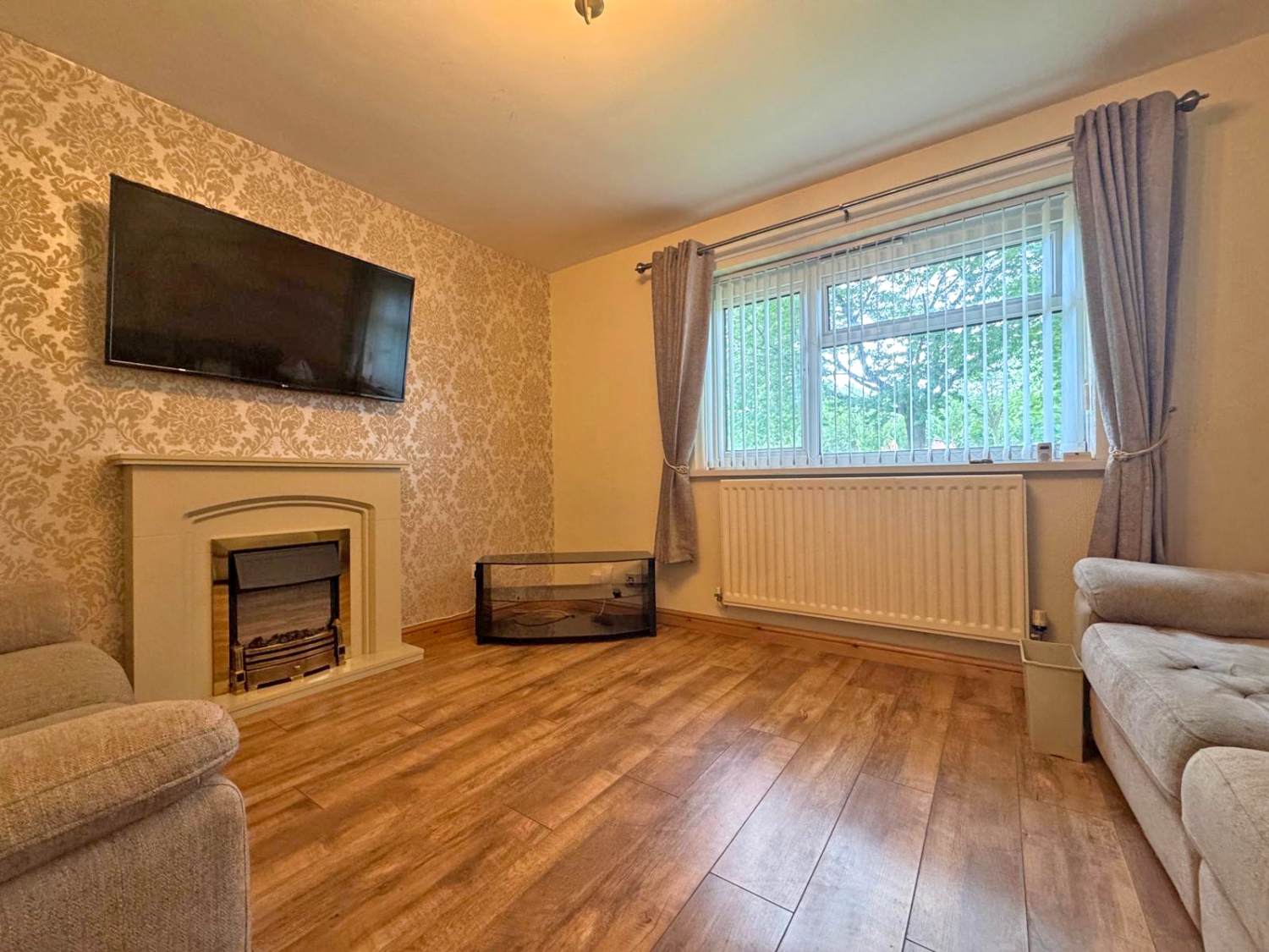 Crown Walk, TIPTON, DY4 7SY