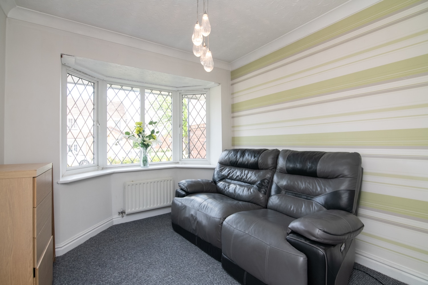 Woodman Close, Wednesbury, WS10 9UA