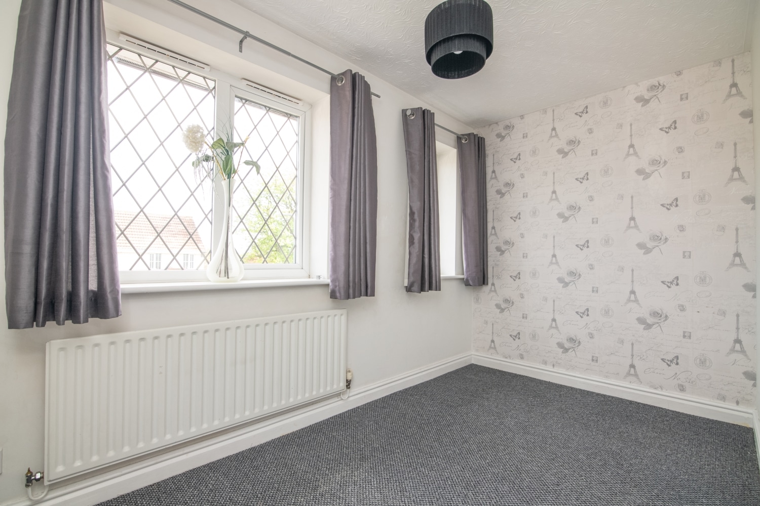 Woodman Close, Wednesbury, WS10 9UA