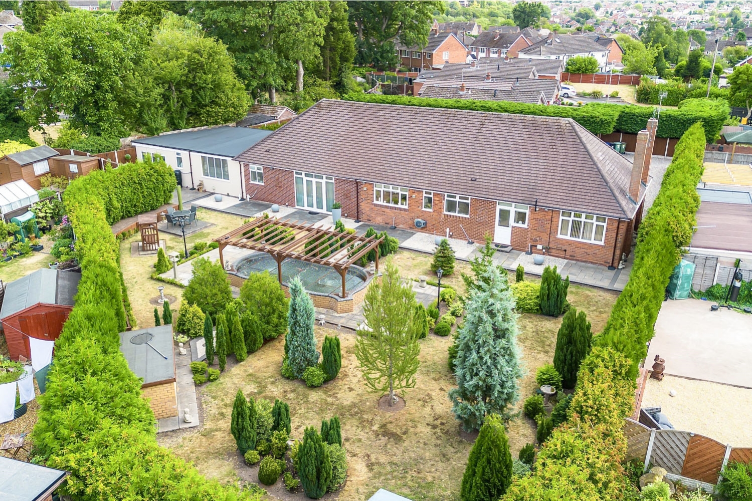 The Straits, LOWER GORNAL, DY3 3BH