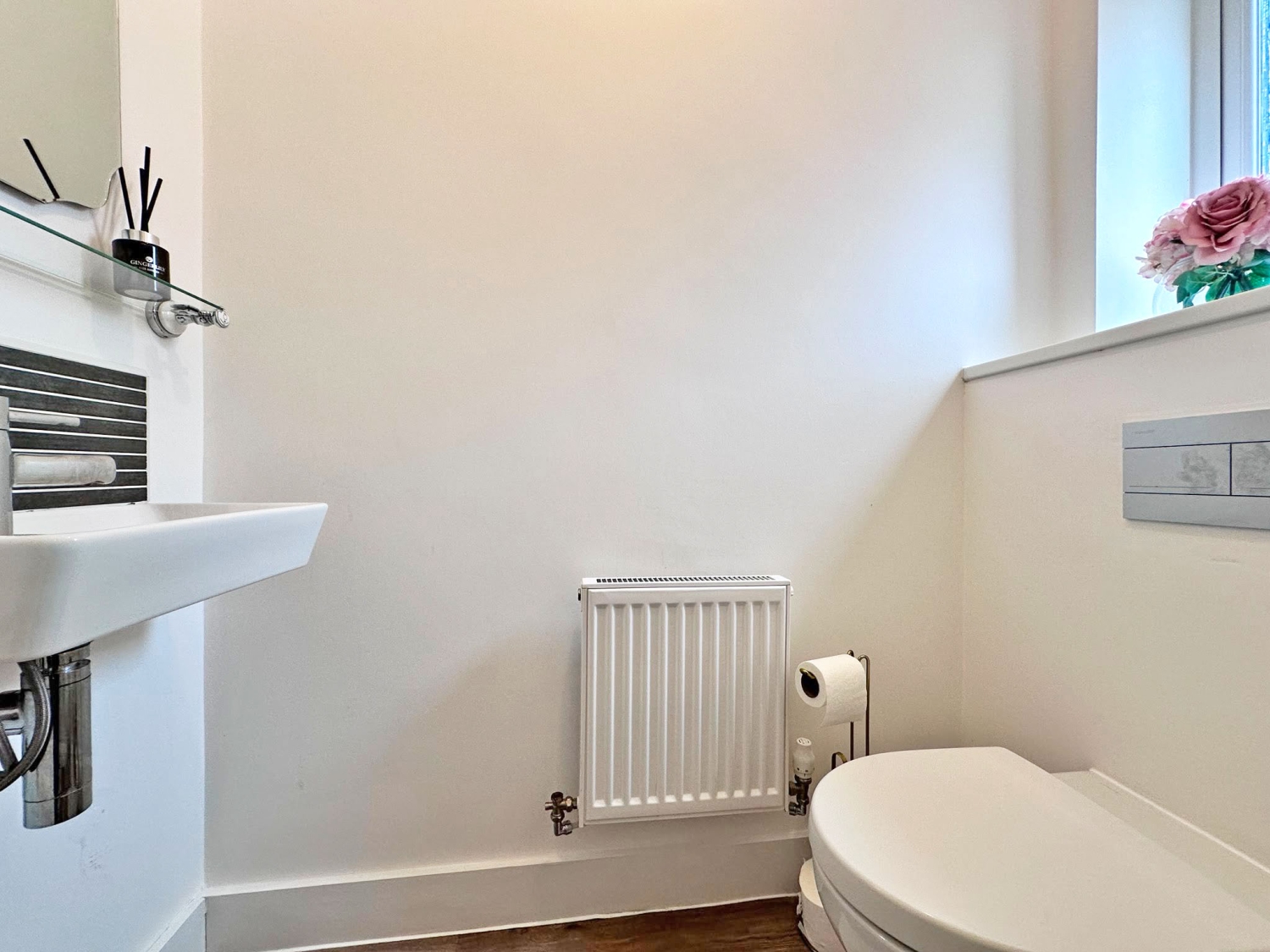 Laura Roberts Close, WEST BROMWICH, B70 0FJ