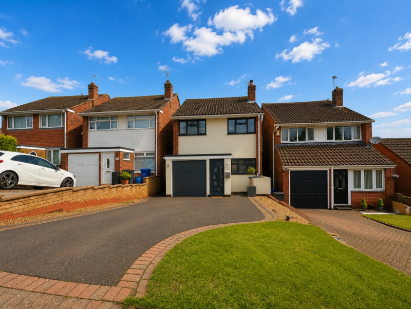 Hamilton Close, Sedgley, DY3