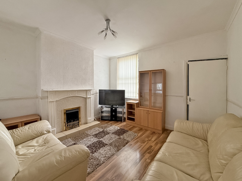 Field Road, Bloxwich, Walsall WS3