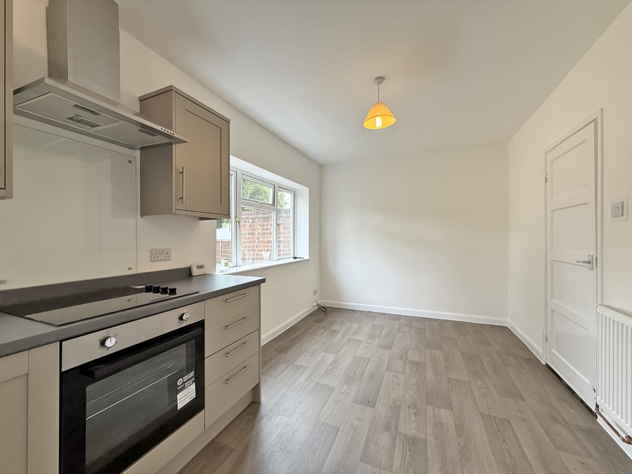 Elmdon Road, Wolverhampton WV10