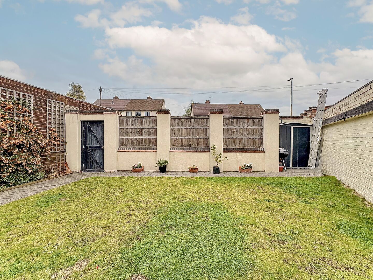 Eve Lane, UPPER GORNAL, DY1 3TY