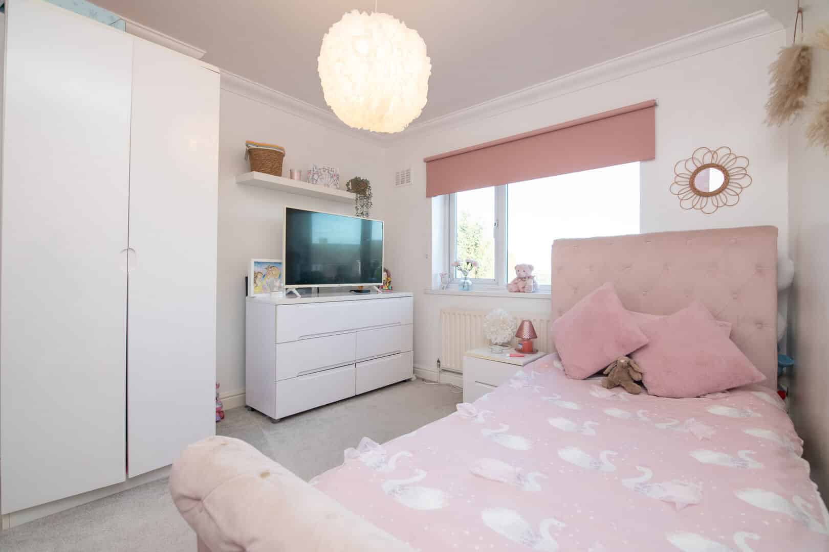 Woden Road East, Wednesbury