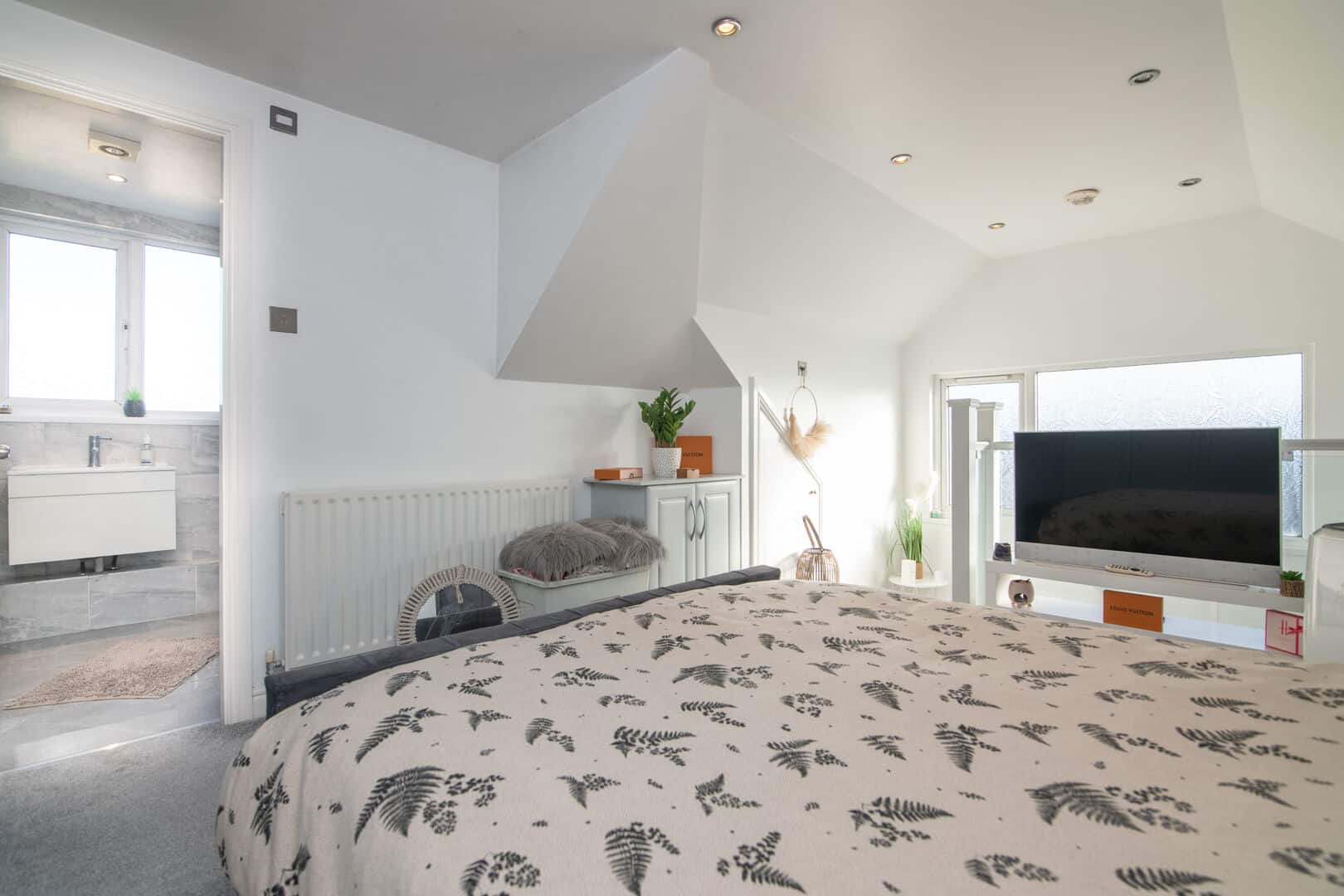 Woden Road East, Wednesbury
