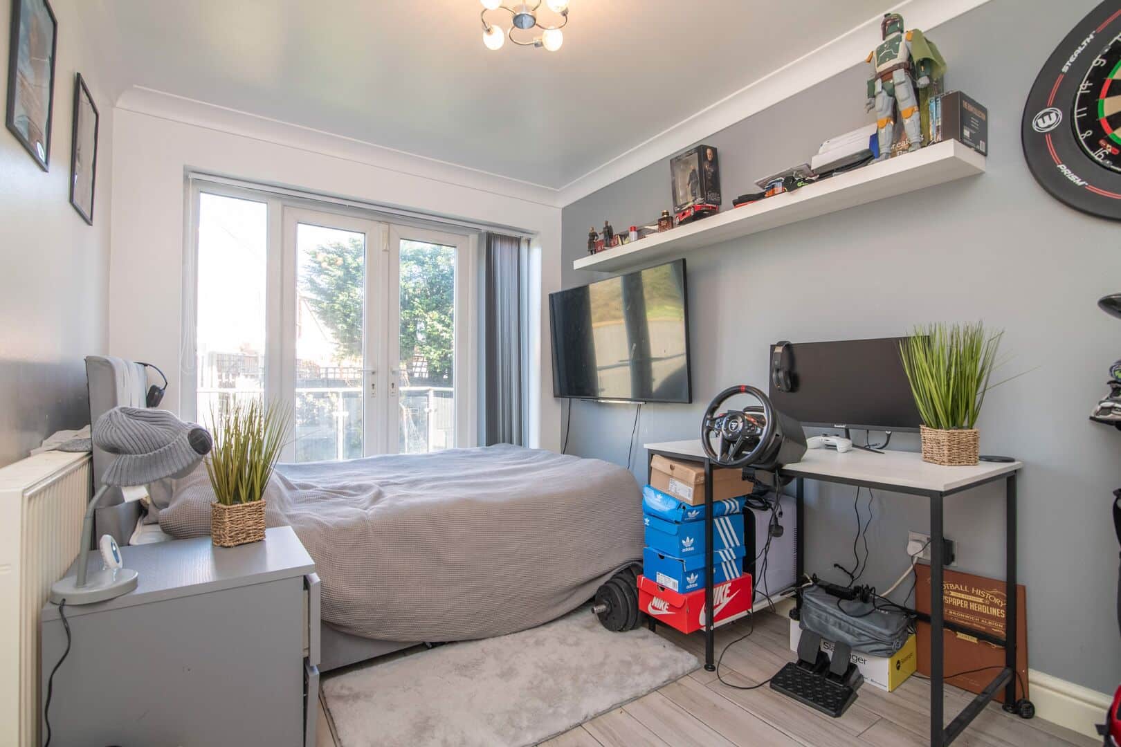 Woden Road East, Wednesbury