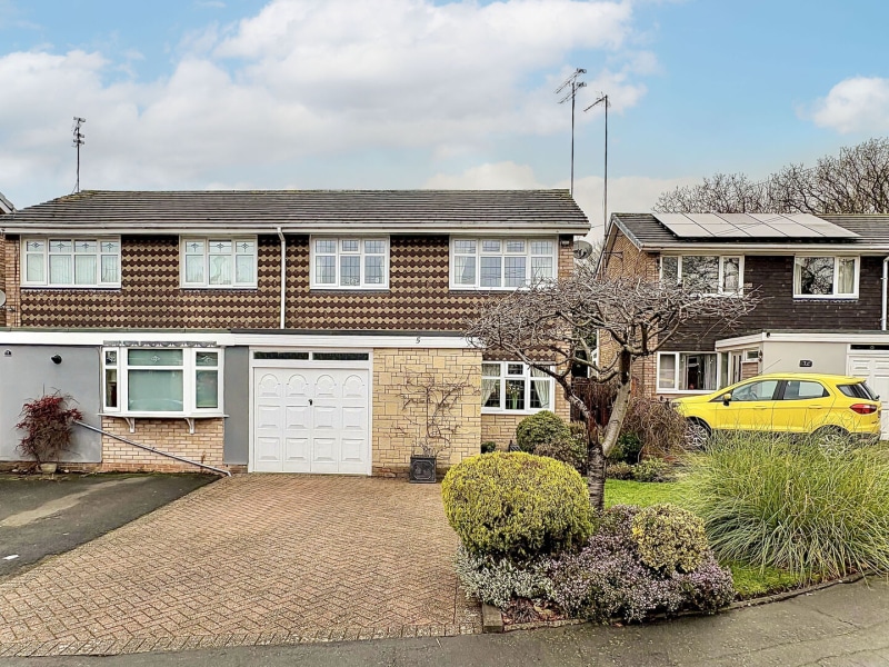 Melford Close, SEDGLEY, DY3 3QU