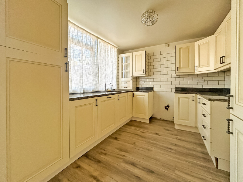 Dereham Walk, BILSTON, WV14 8PR